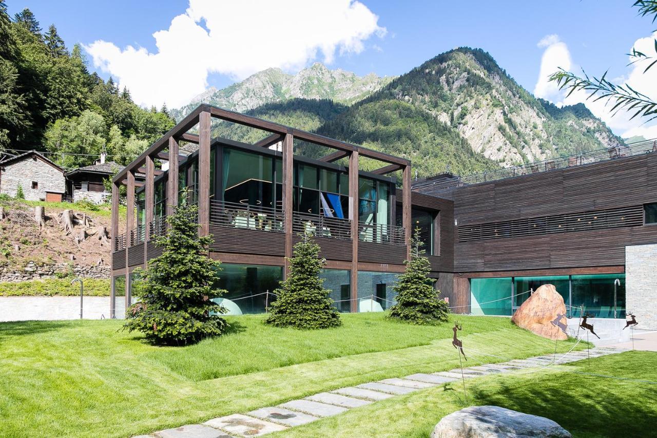 Nh Collection Alagna Mirtillo Rosso Extérieur photo