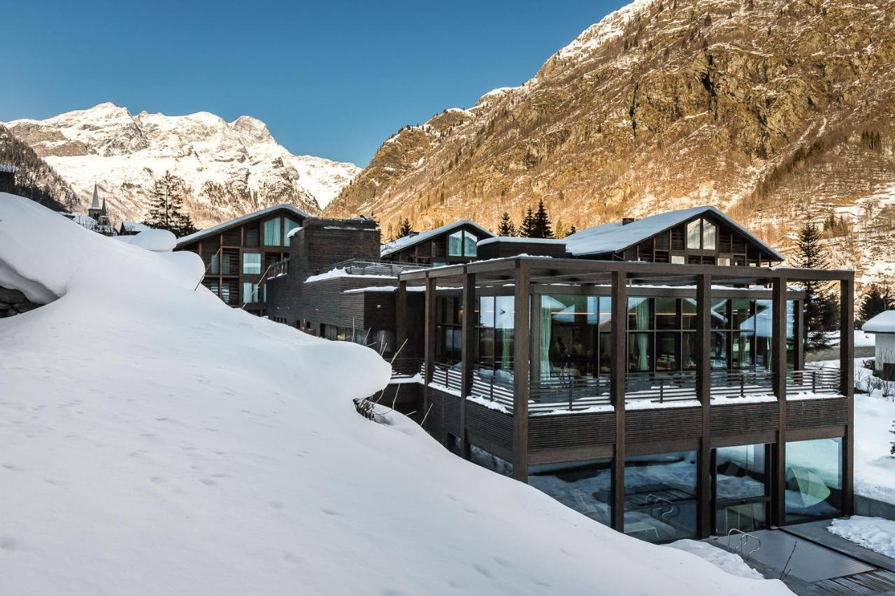 Nh Collection Alagna Mirtillo Rosso Extérieur photo