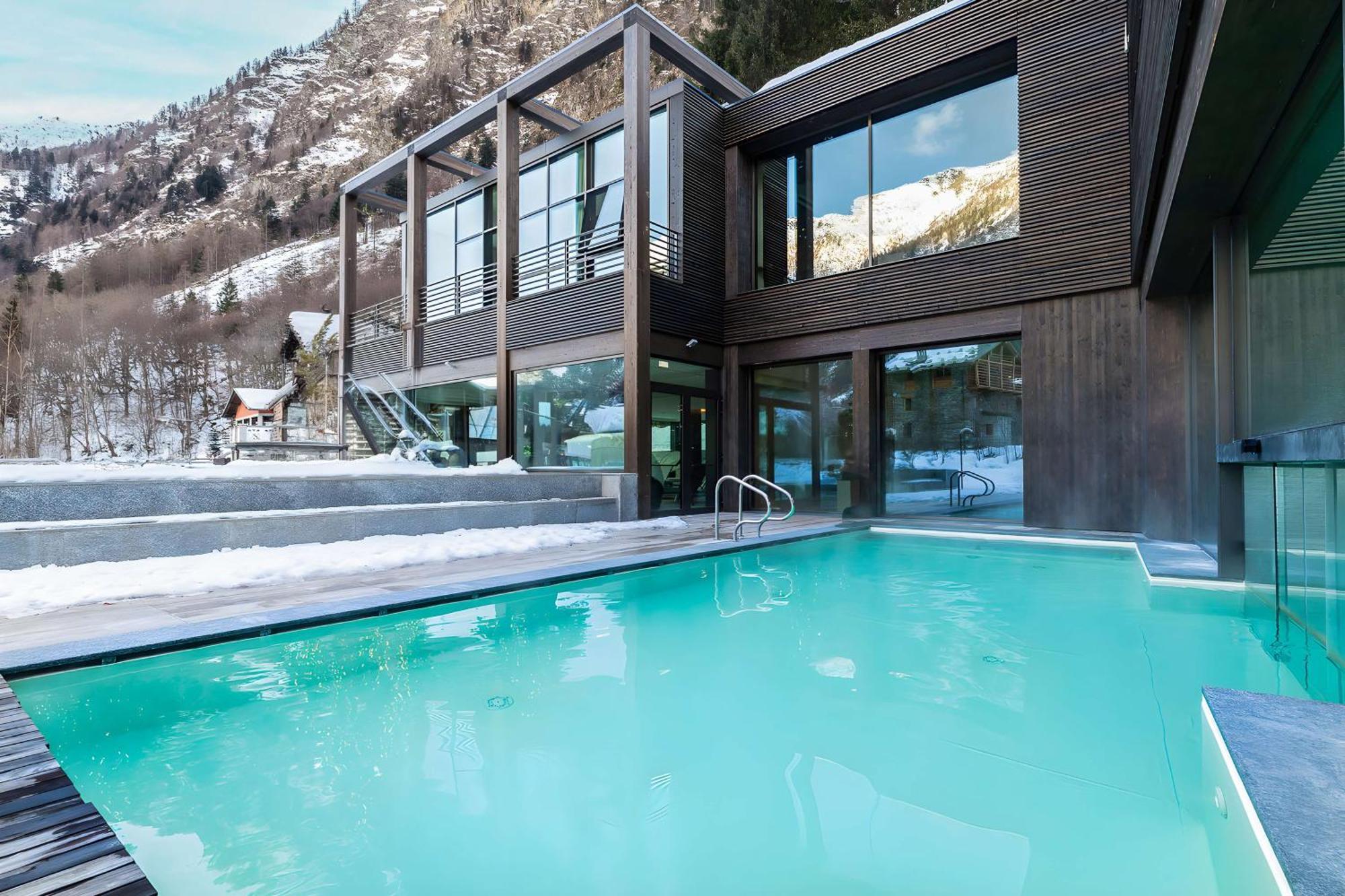 Nh Collection Alagna Mirtillo Rosso Extérieur photo