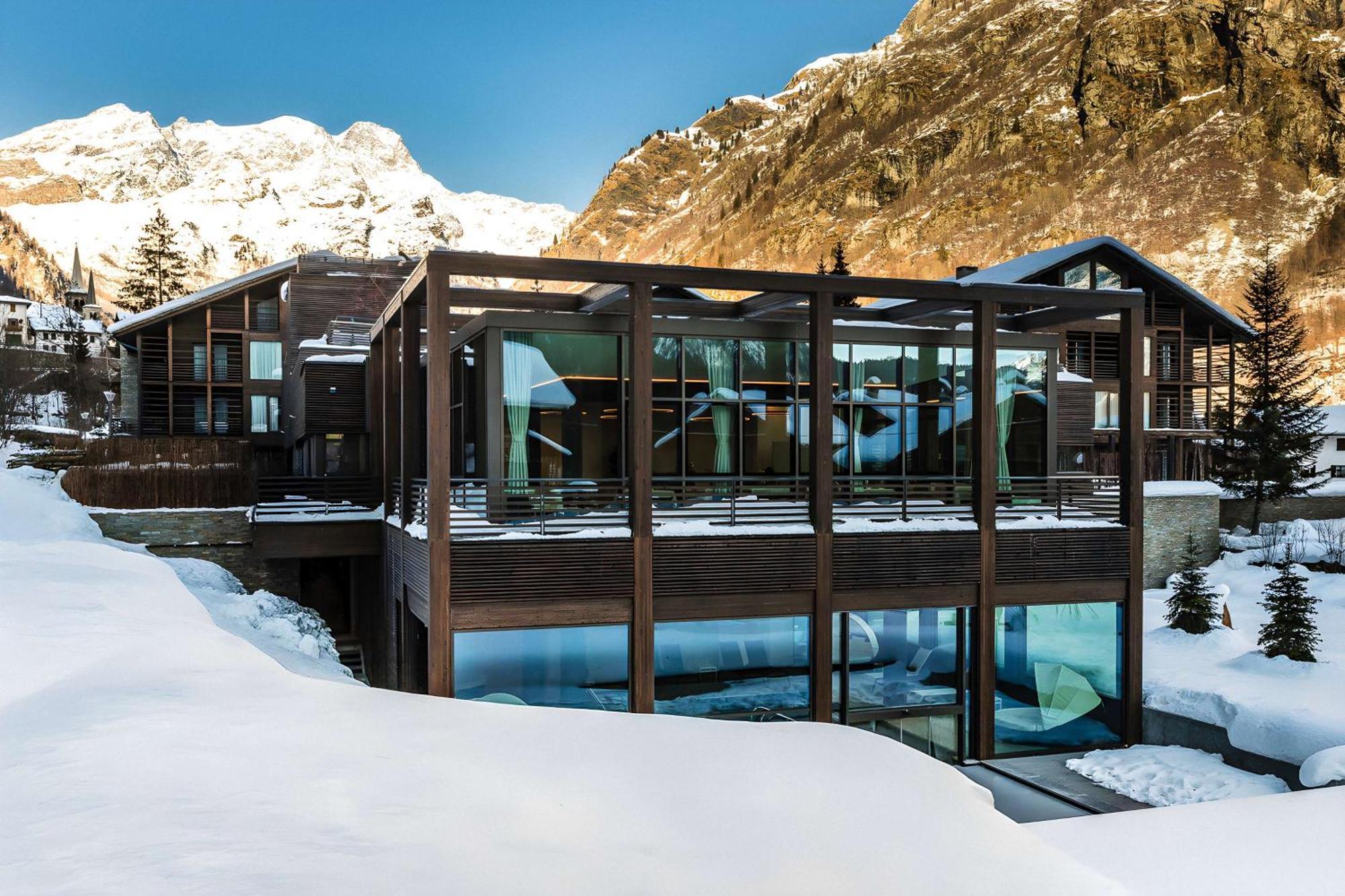 Nh Collection Alagna Mirtillo Rosso Extérieur photo